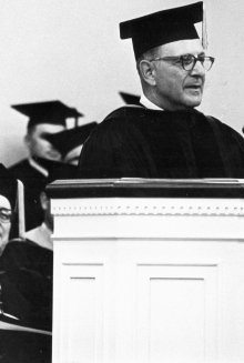 Dr. R. Curtis Smith Inauguration - Photo 03